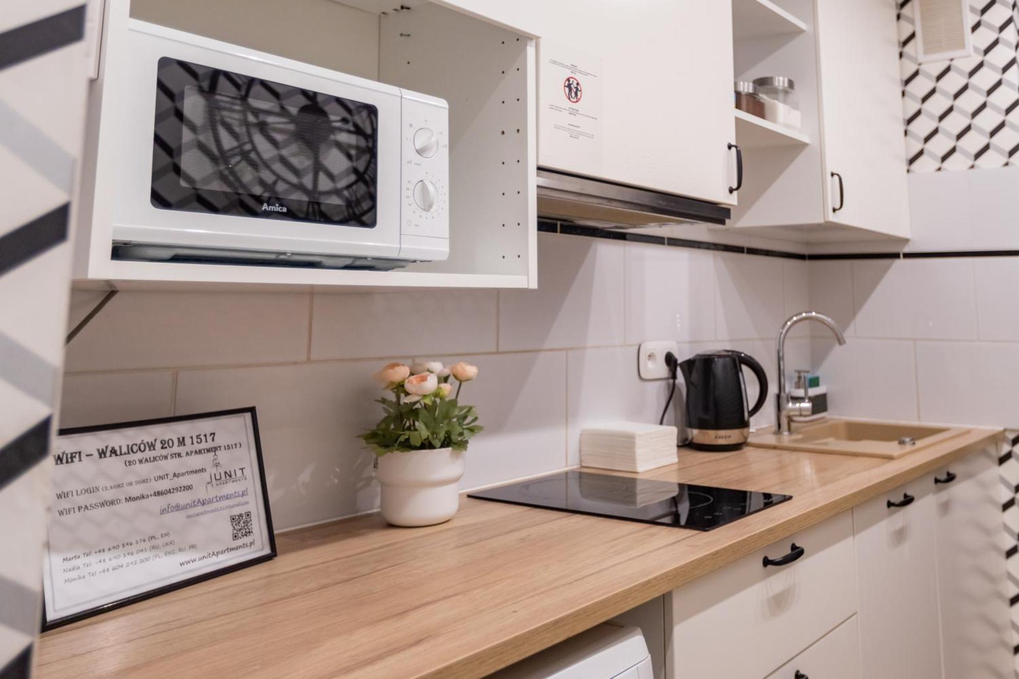 Unitapartament Short Rent In By Metro Station Rondo Onz With 3bedrooms 22 Butas Warsaw
