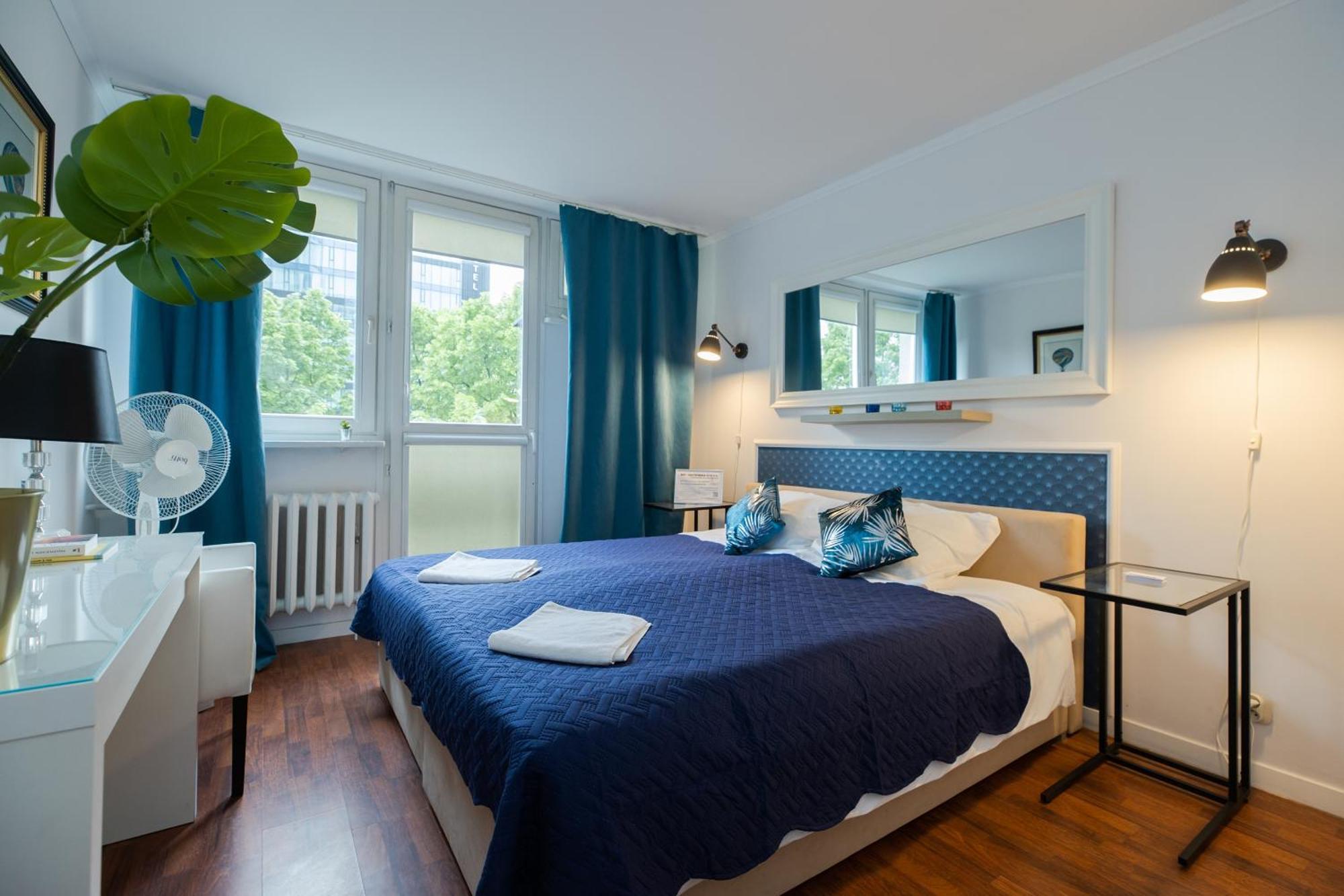 Butas Unitapartament Short Rent In By Metro Station Rondo Onz With 3bedrooms 22